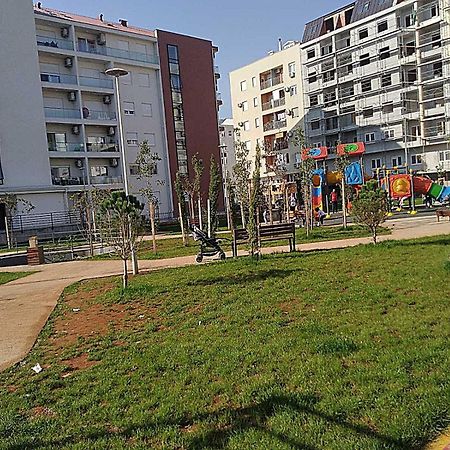Renta Apartman 波德戈里察 外观 照片