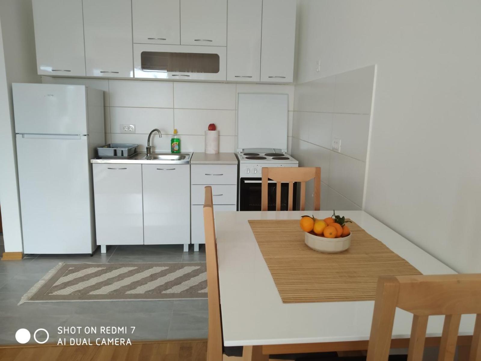 Renta Apartman 波德戈里察 外观 照片