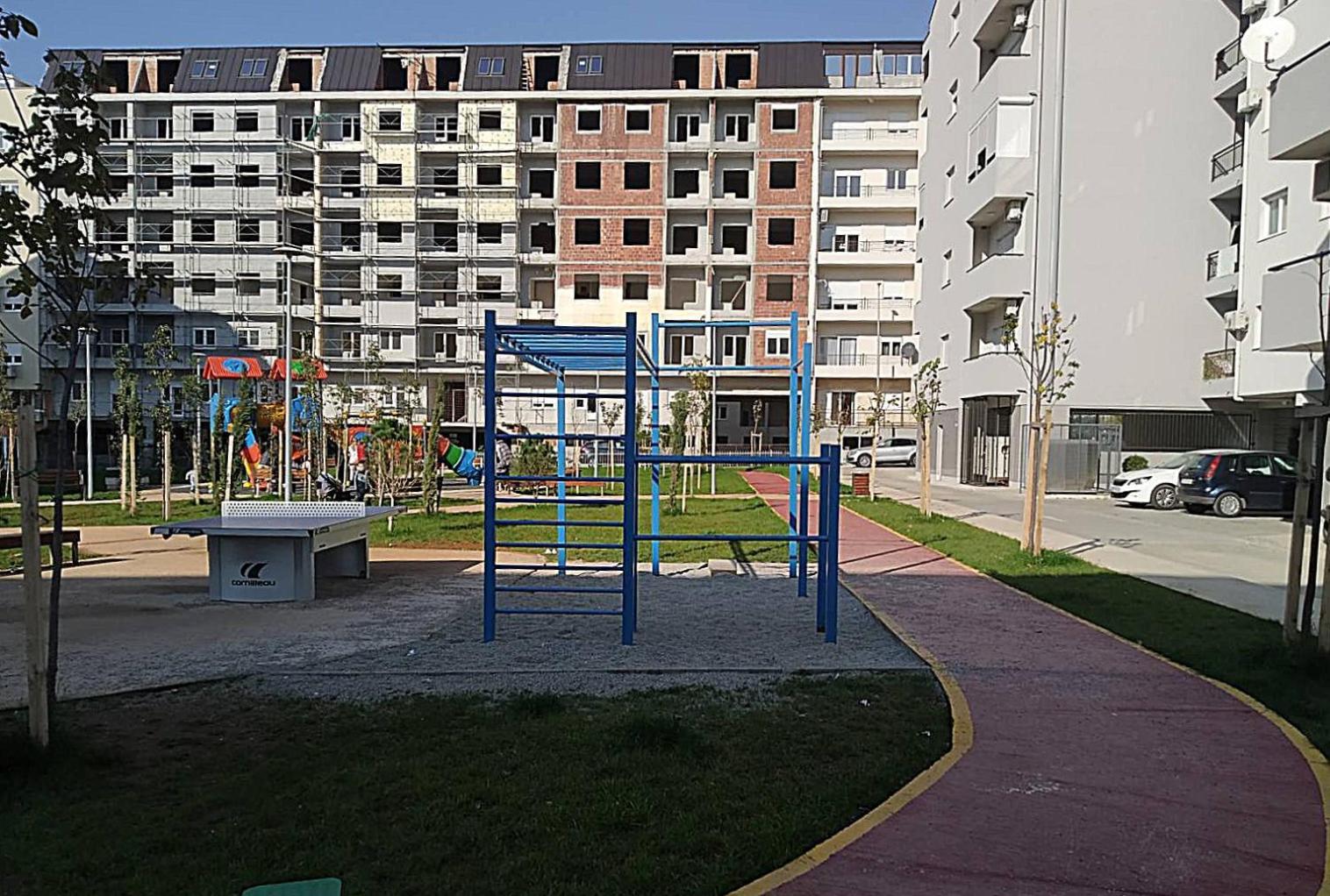 Renta Apartman 波德戈里察 外观 照片