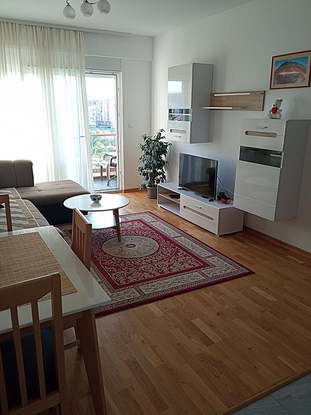 Renta Apartman 波德戈里察 外观 照片